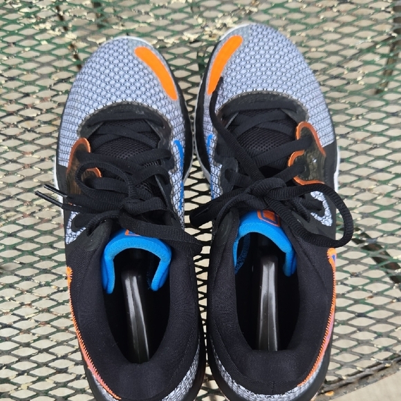 Nike Black, Orange, and Blue Sneakers - Picture 3 of 7